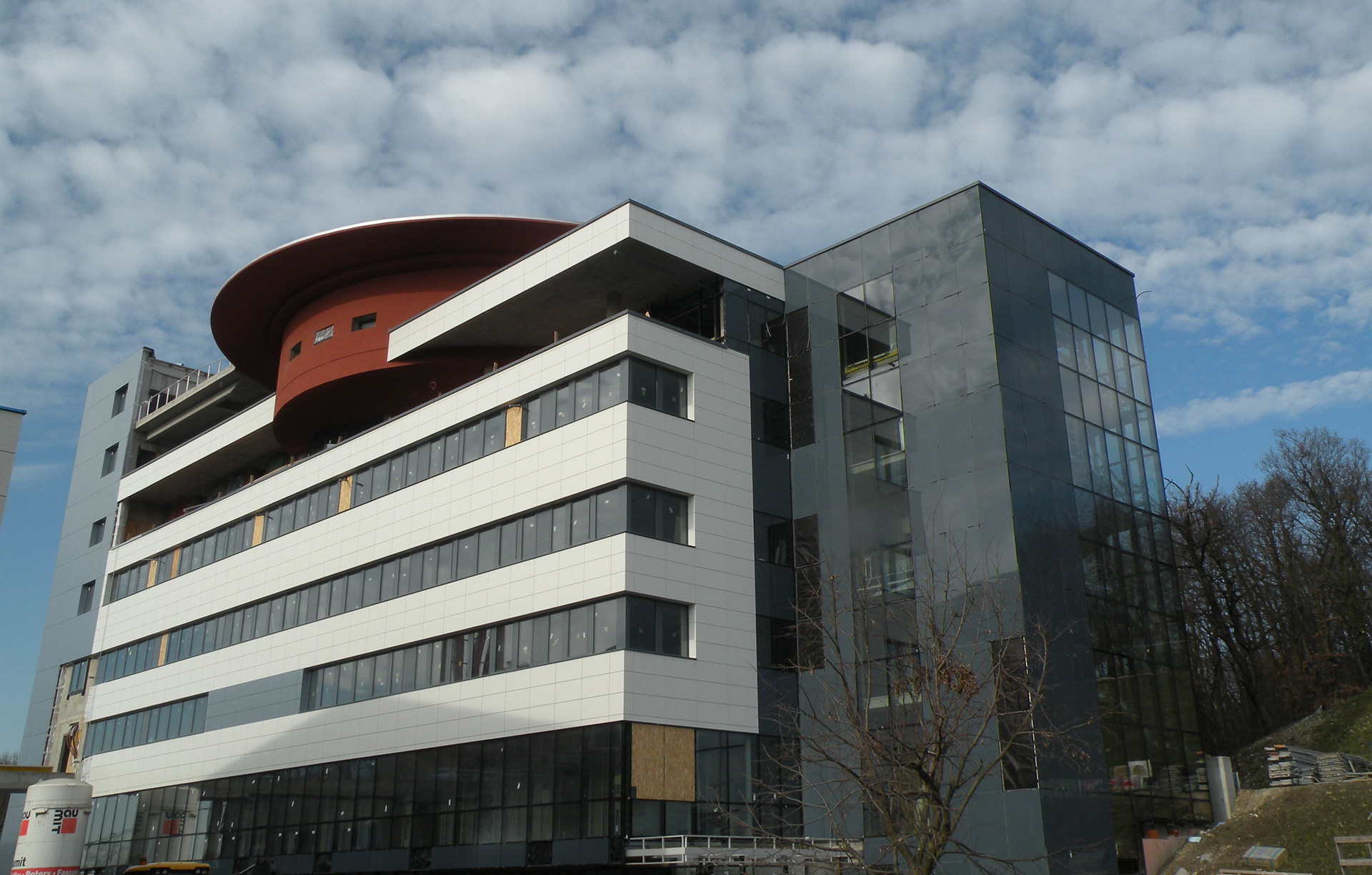 Pavilón detského kardiocentra a prístavba diagnostického centra